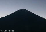 上午4点左右的富士山