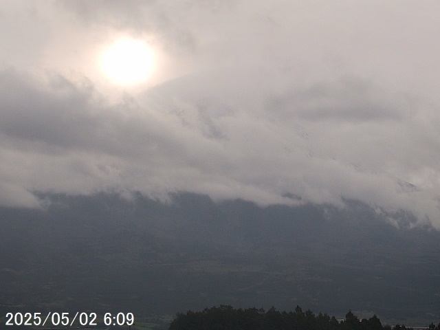 Mt. Fuji seen from Fujinomiya. 