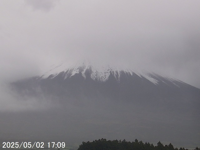 Mt. Fuji seen from Fujinomiya. 