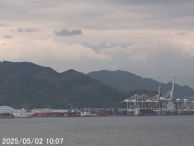 Mt. Fuji seen from Shimizu. 