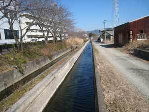 写真：隣接施設（瀬戸川左岸幹線）