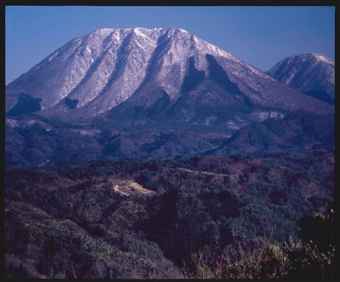 写真：石見富士