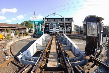 写真：天竜浜名湖鉄道の転車台の様子