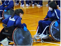 写真：函南町立東中学校車椅子ラグビー