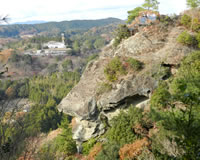 大きな岩の写真