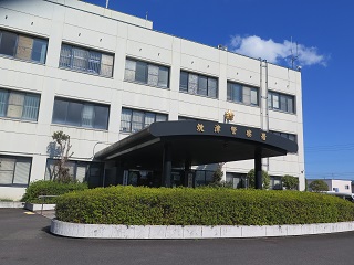 写真：焼津警察署の外観