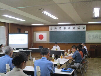 写真:富士警察署協議会の様子