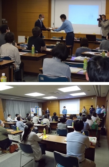 写真2枚：田方薬剤師会に対する特殊詐欺撲滅指導員の委嘱の様子