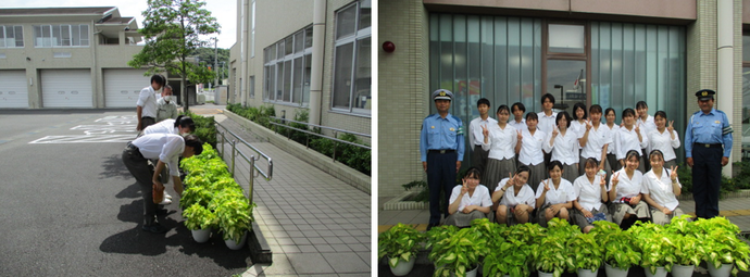 写真：小笠高等学校生徒からの植物のプランター寄贈