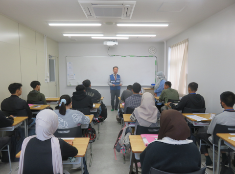 写真：防犯講話の様子