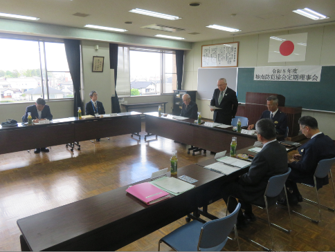 写真：定期理事会の様子