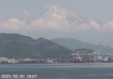 上午10点左右的富士山