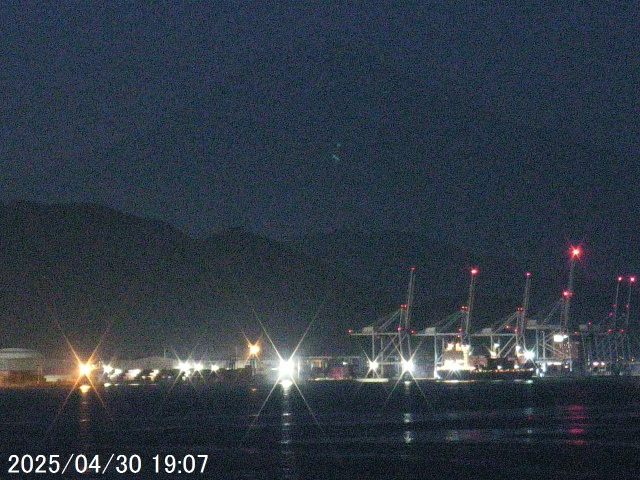 Mt. Fuji seen from Shimizu. 