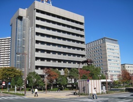 写真：浜松総合庁舎外観