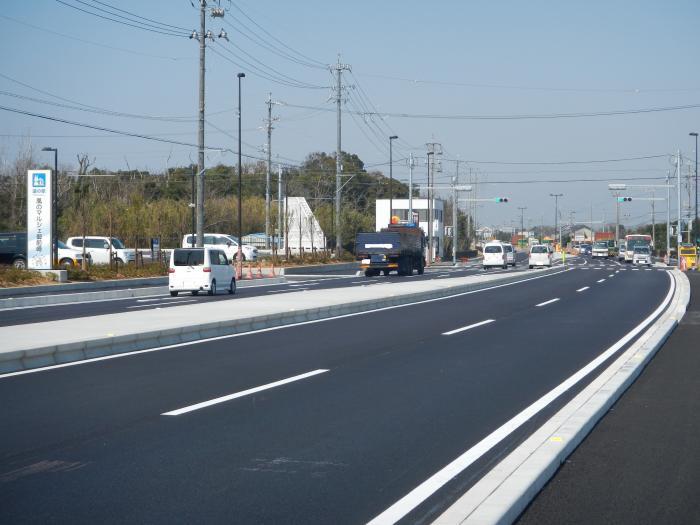 写真:避難道路整備
