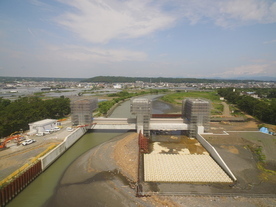 写真:坂口谷川