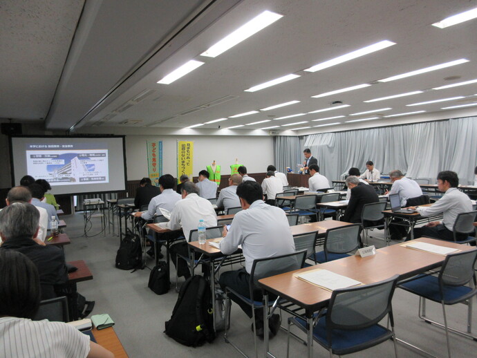 写真:令和8年度のしずおか防犯まちづくり県民会議における取組発表の様子