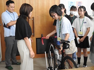 写真：講義1杉浦佳子講師
