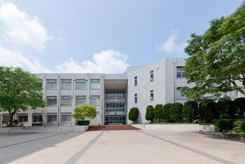 写真：浜松医科大学校舎