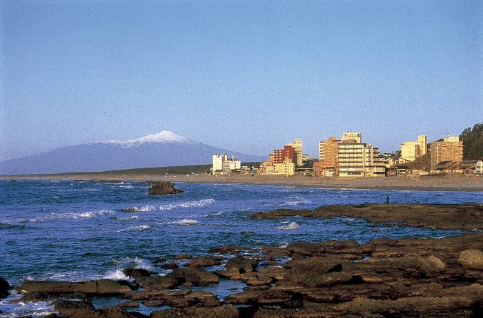 写真：出羽富士