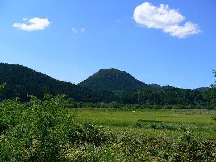 写真：毛馬内富士