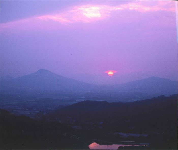 写真：糸島富士・筑紫富士