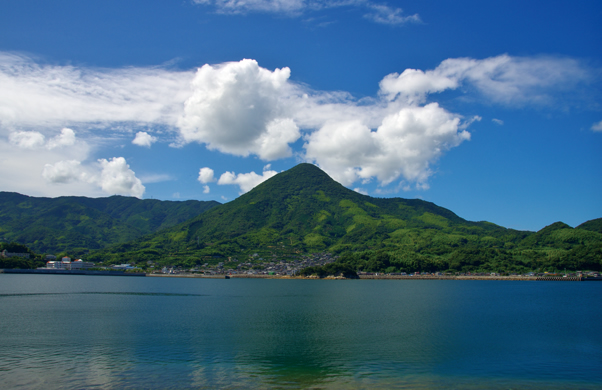 写真：大島富士［嵩山］