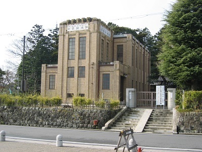 写真：淡山翁記念報徳図書館