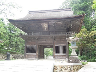 写真：尊永寺仁王門