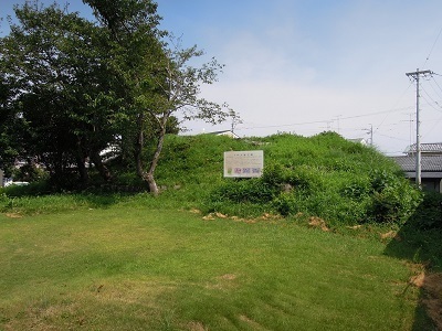 写真：大門大塚古墳　附出土遺物一括（189点）