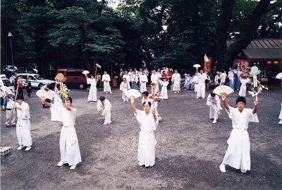 写真：来宮神社の鹿島踊り