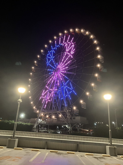 観覧車ライトアップの写真
