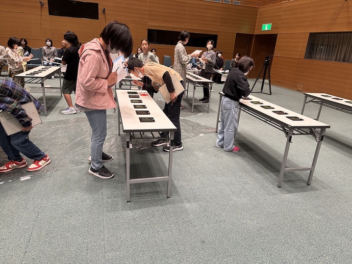 外観による茶種当て