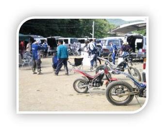 写真:バイク好きが集まる地