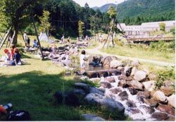 写真:桃沢川