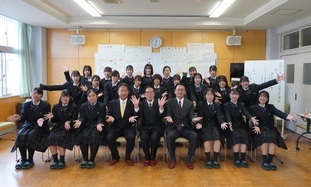 写真：県議会高校出前講座