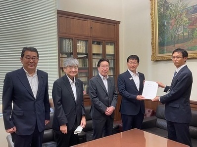 写真：東海北陸7県議会議長会　議決事項要望活動
