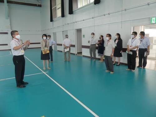 写真：授業見学の様子1