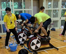 写真:県立伊藤商業高校自転車競技