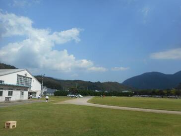 写真：静岡県立松崎高等学校　外観2