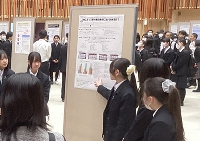 写真：沼津東(発表会)