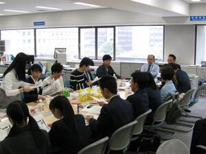 写真：任命式会談の様子