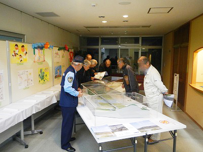 写真:1日目の展示室の様子