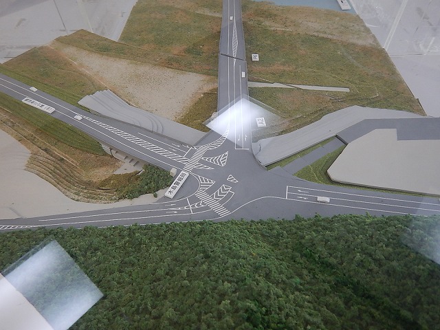 写真：木島交差点の模型