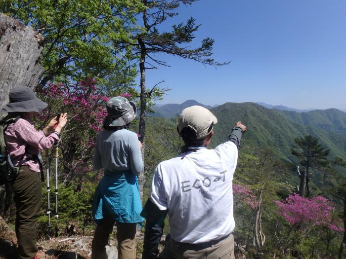 写真:大札山