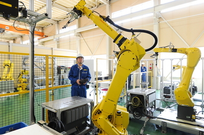 写真:ロボット操作の様子