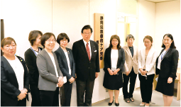写真:センター相談スタッフ