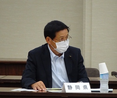 写真:協議会への出席の様子