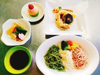 写真:給食紹介8