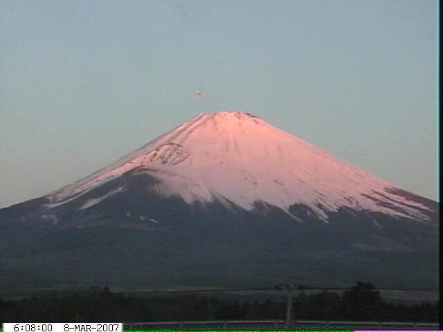 写真：御殿場から望む富士山